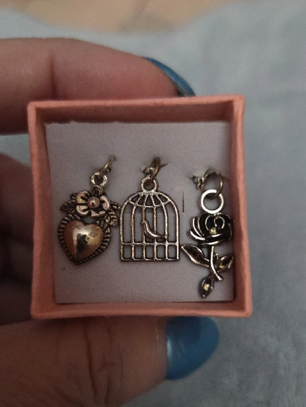 Vintage-Inspired Gold Charm Set - Heart, Birdcage & Rose In A Small Pink Box